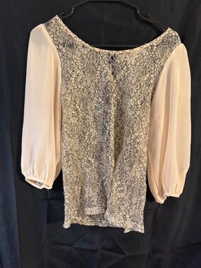 Blouse by ISSI